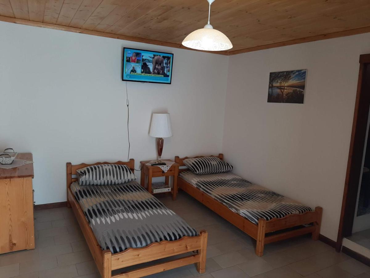 Chiona΄S Apartments By The Sea Paleo Trikeri Exterior foto