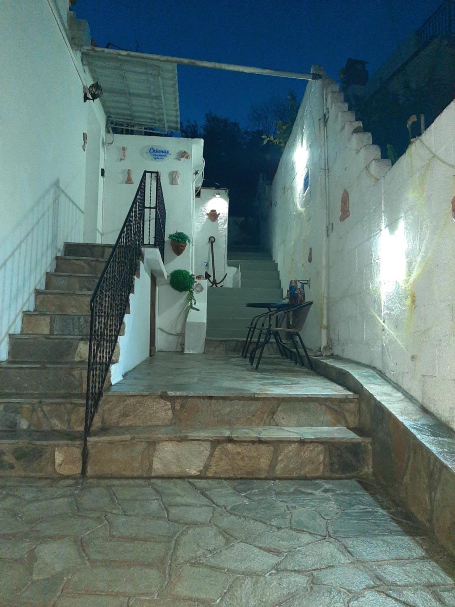 Chiona΄S Apartments By The Sea Paleo Trikeri Exterior foto